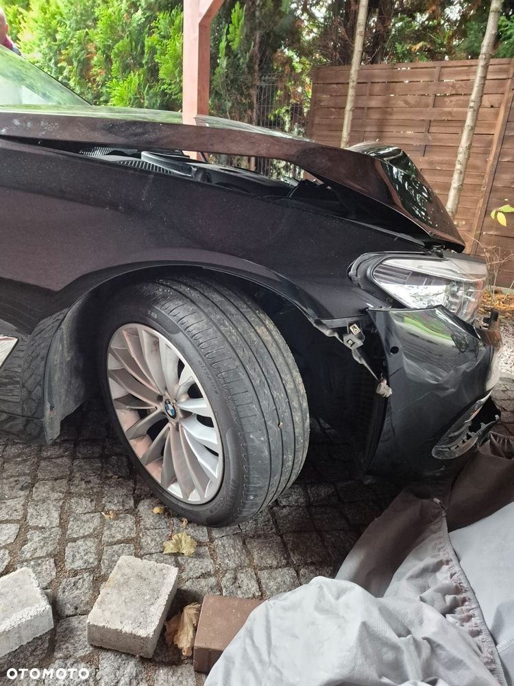 BMW Seria 5 530i GPF Luxury Line - 2