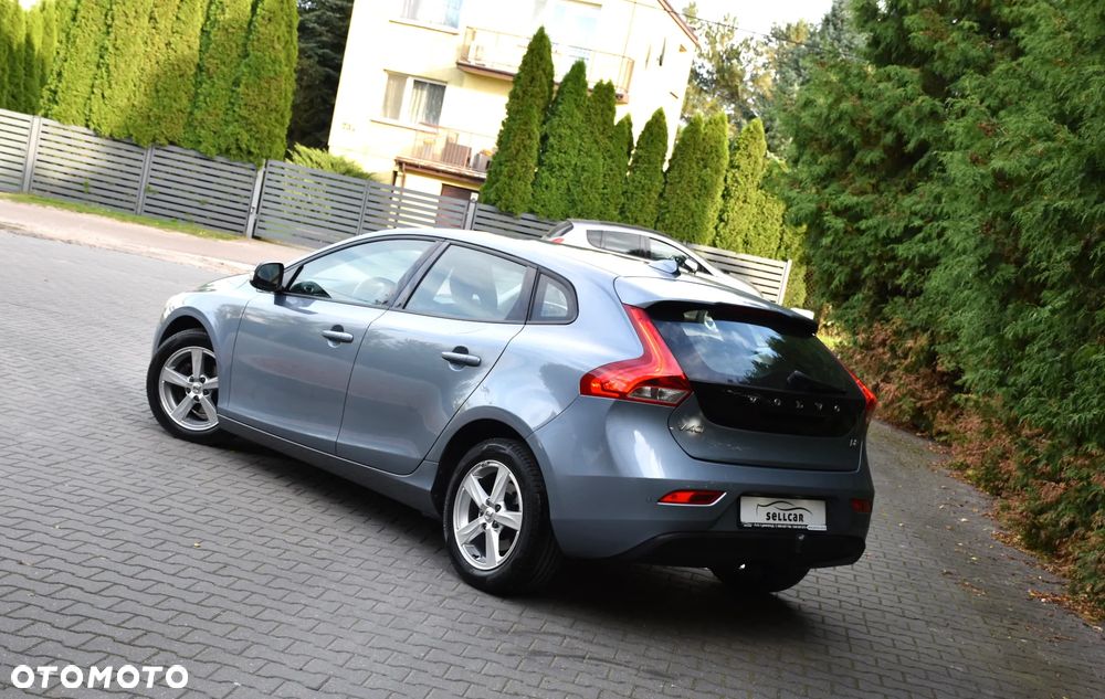 Volvo V40 D2 - 3