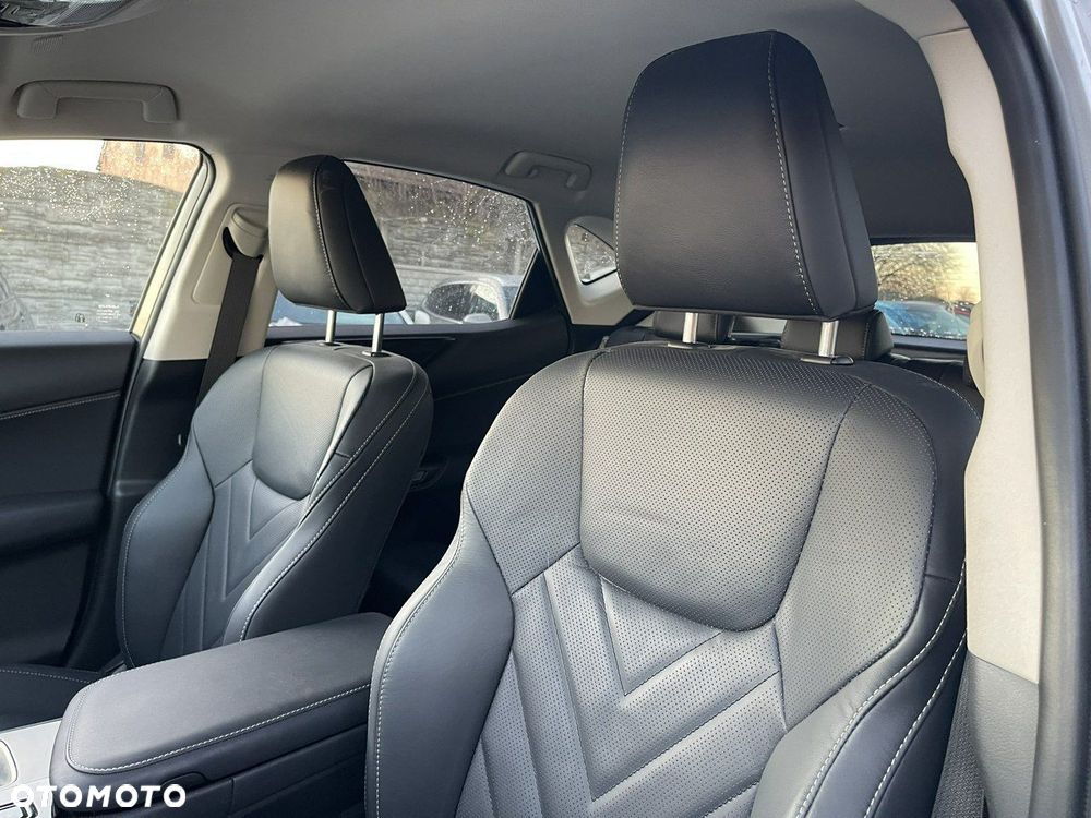 Lexus NX 350h Prestige AWD - 11