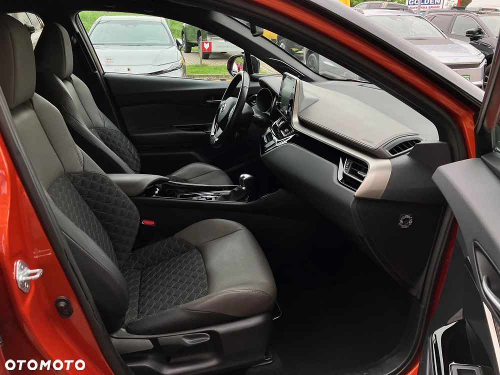 Toyota C-HR Team Deutschland - 21