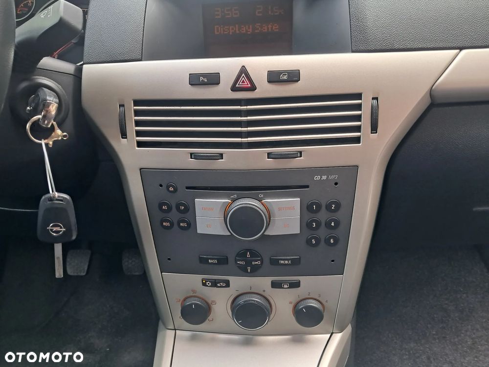 Opel Astra - 15
