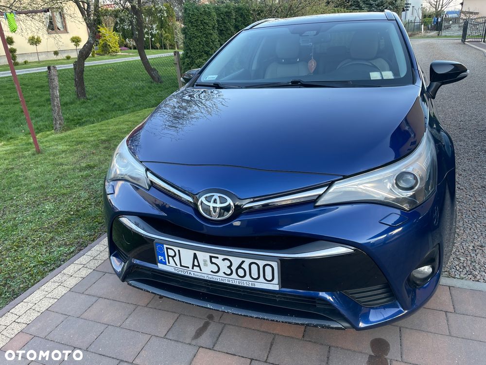 Toyota Avensis 1.8 Selection MS - 5