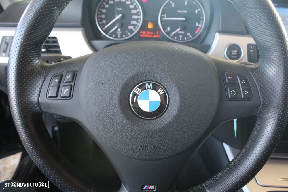 BMW 318 d Line Sport - 53