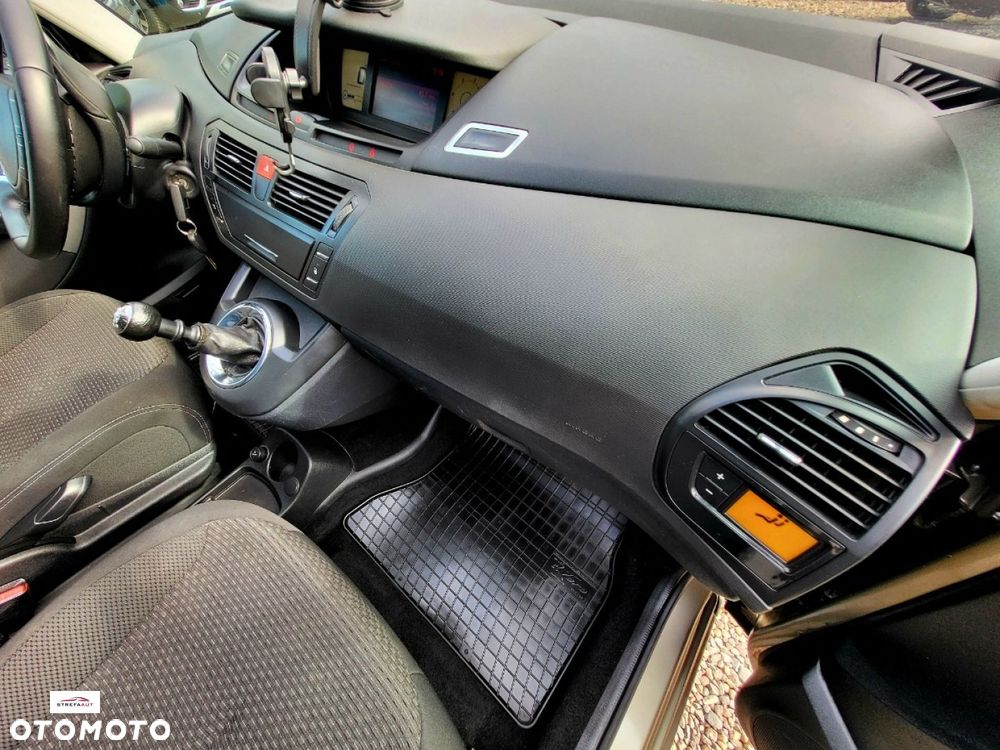 Citroën C4 Grand Picasso - 18