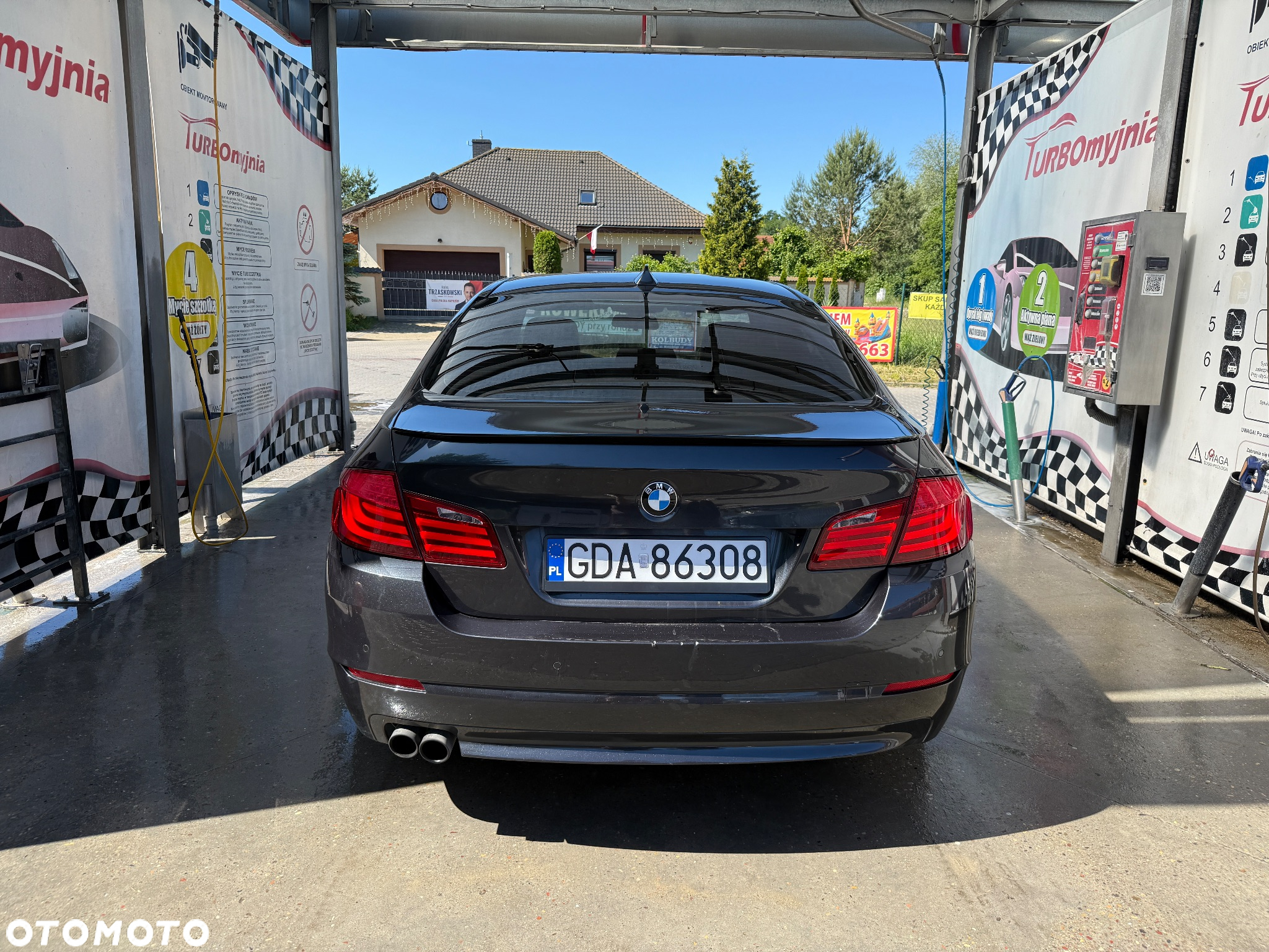 BMW Seria 5 520d - 8