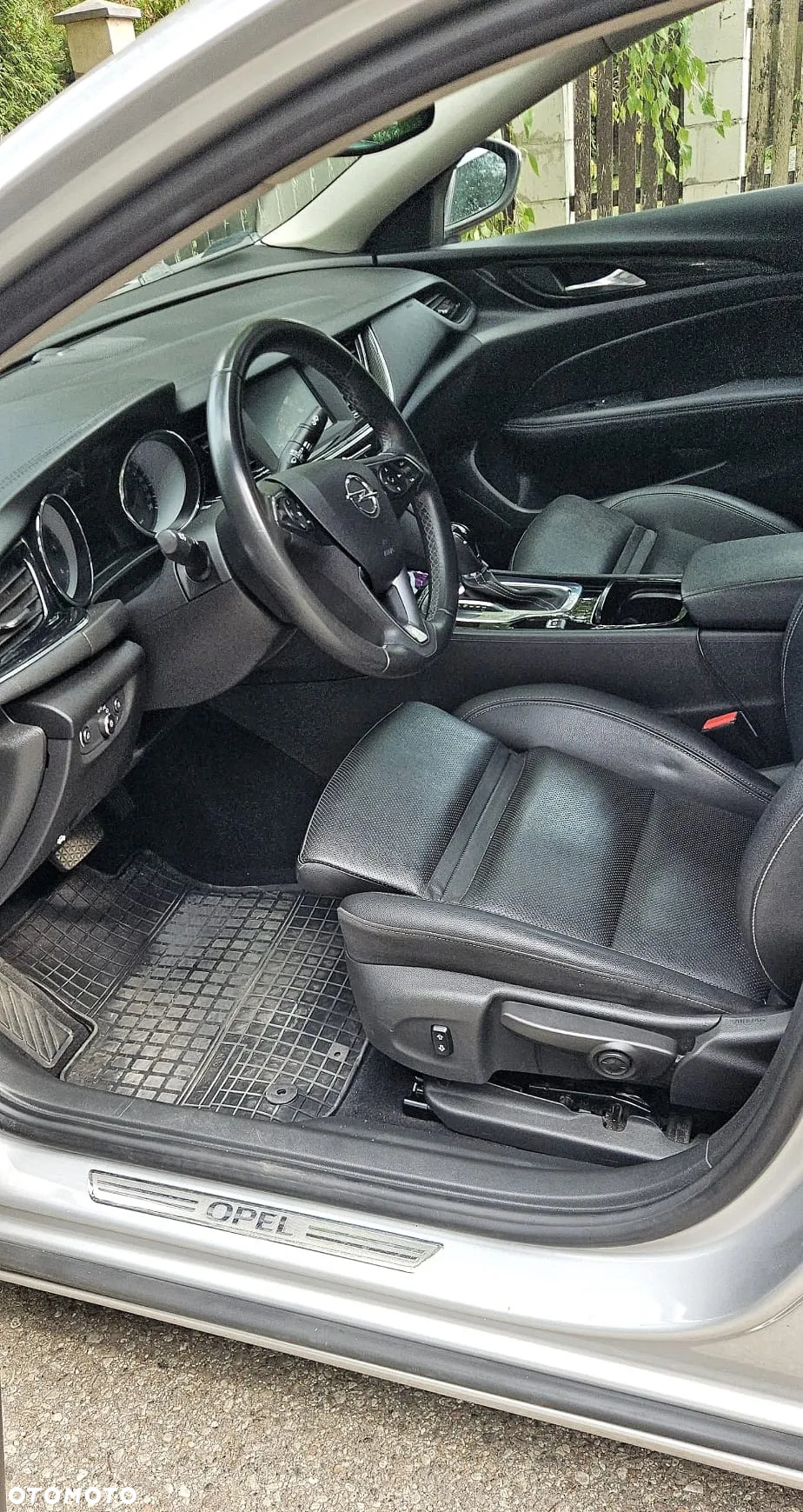Opel Insignia - 14