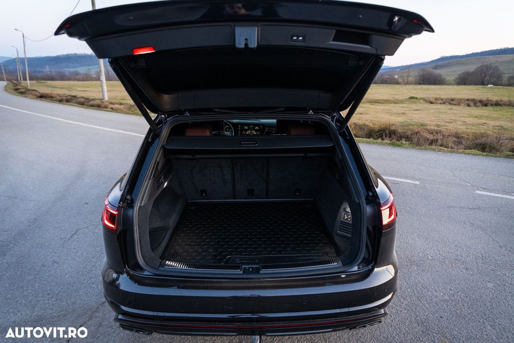 Volkswagen Touareg - 22