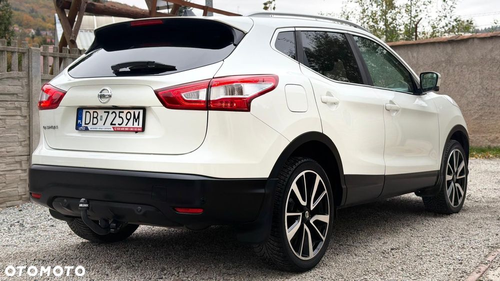 Nissan Qashqai 1.2 DIG-T Xtronic TEKNA+ - 23