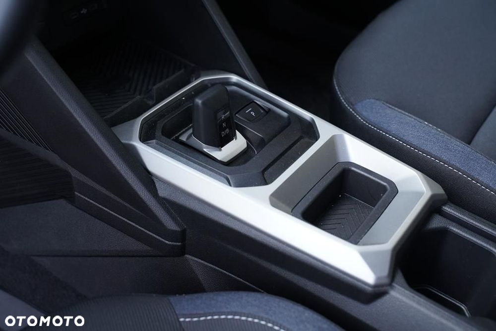 Dacia Duster 1.8 Full Hybrid 155 Journey MMT - 20