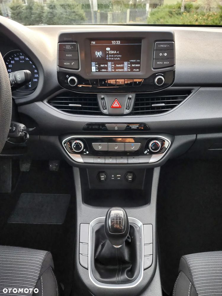 Hyundai i30 1.4 Trend - 27