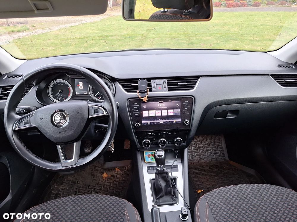 Skoda Octavia 1.5 TSI ACT Ambition - 10