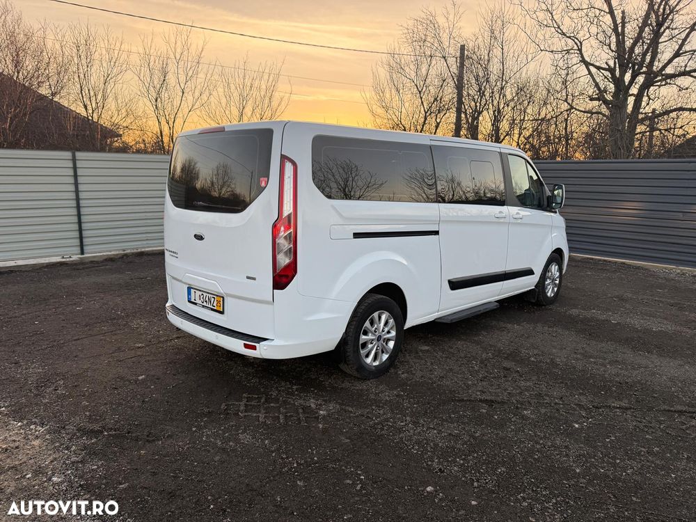 Ford Tourneo Custom - 3