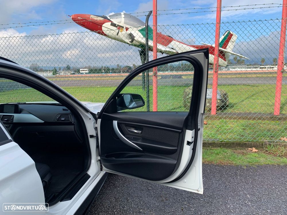 BMW 325 d Pack M Auto - 35