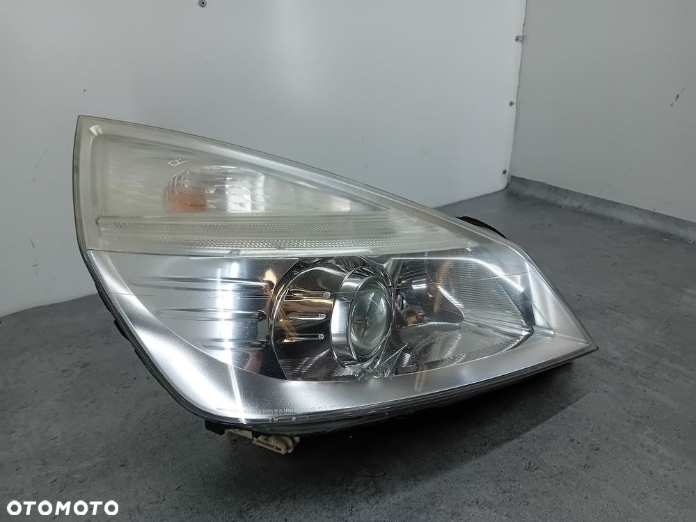 LAMPA PRZÓD PRAWA XENON RENAULT ESPACE IV 8200394707 89900858  89034934 - 9