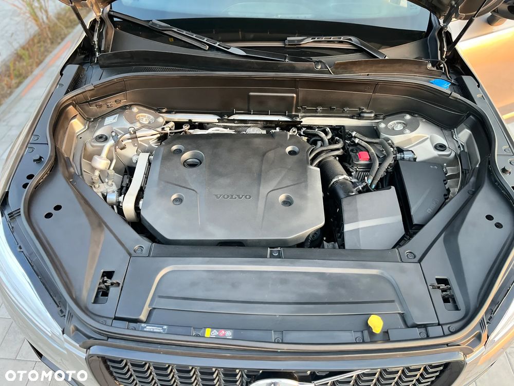 Volvo XC 90 - 17