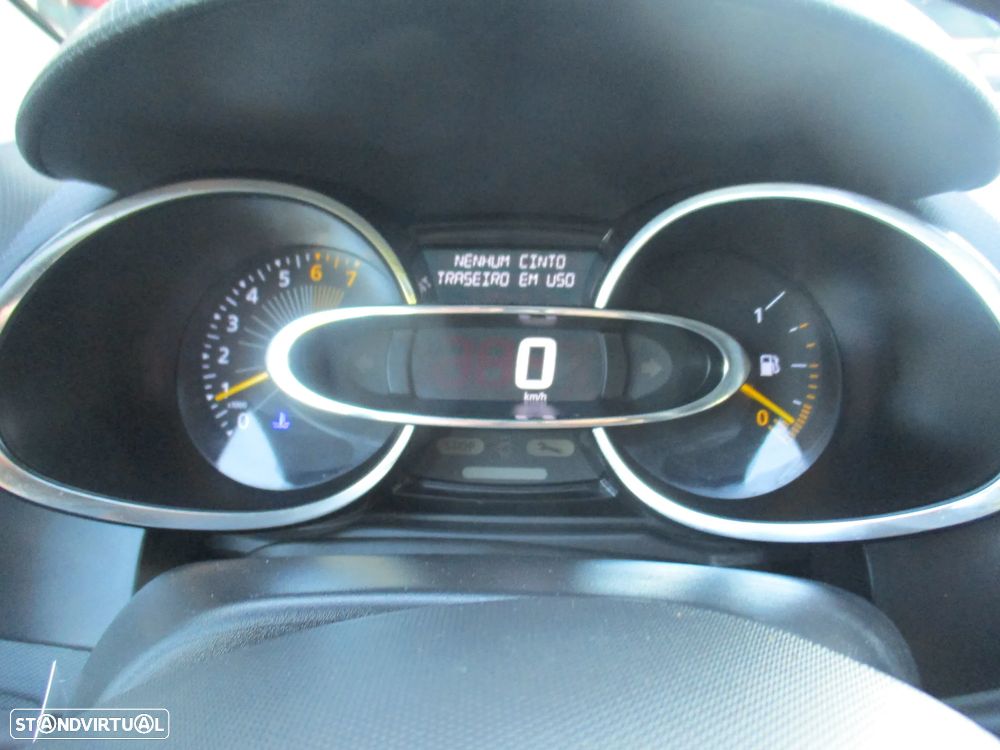 Renault Clio 0.9 TCE - 11