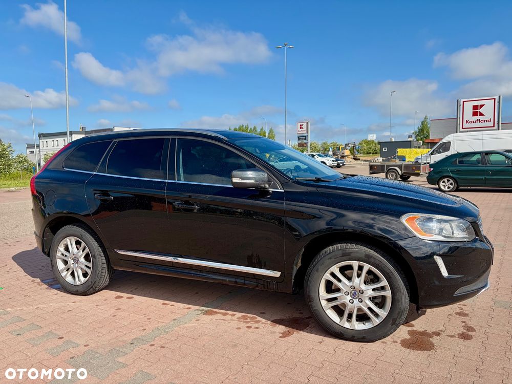 Volvo XC 60 T5 Geartronic Momentum - 5