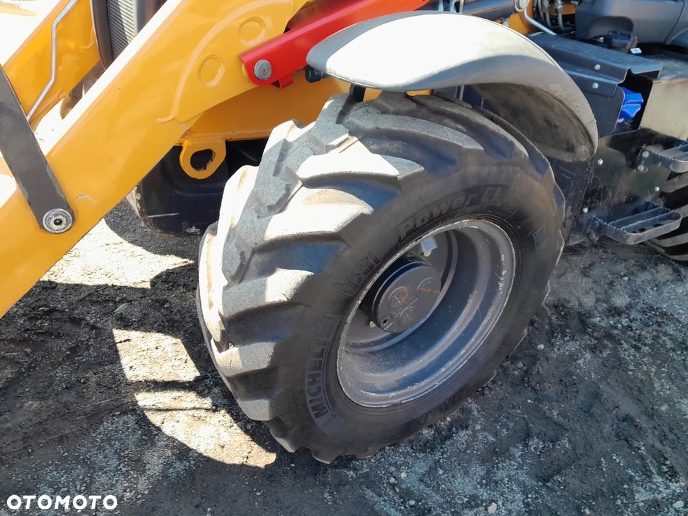 Case 580SV 2023R - 16