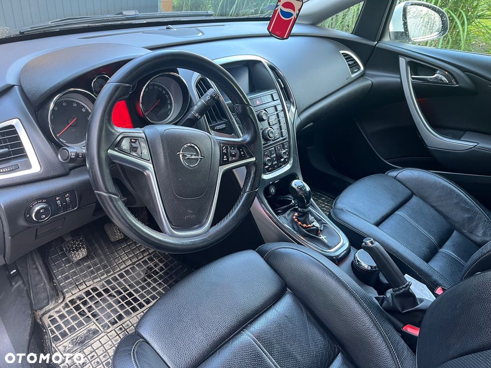 Opel Astra 1.4 T Cosmo - 5