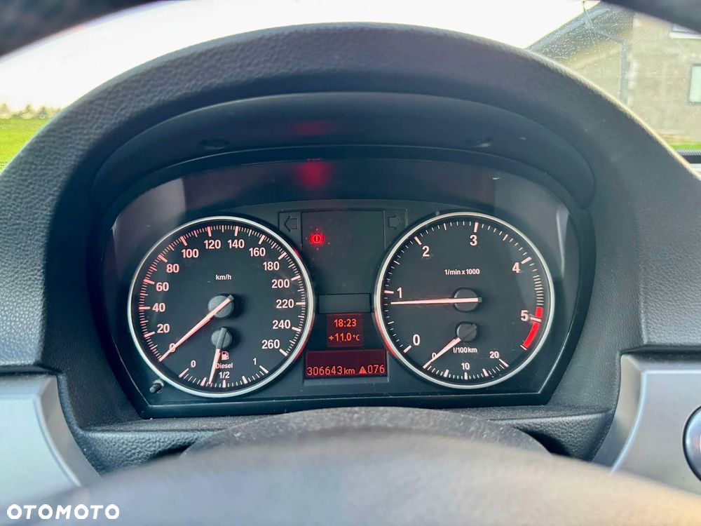 BMW Seria 3 318d - 9