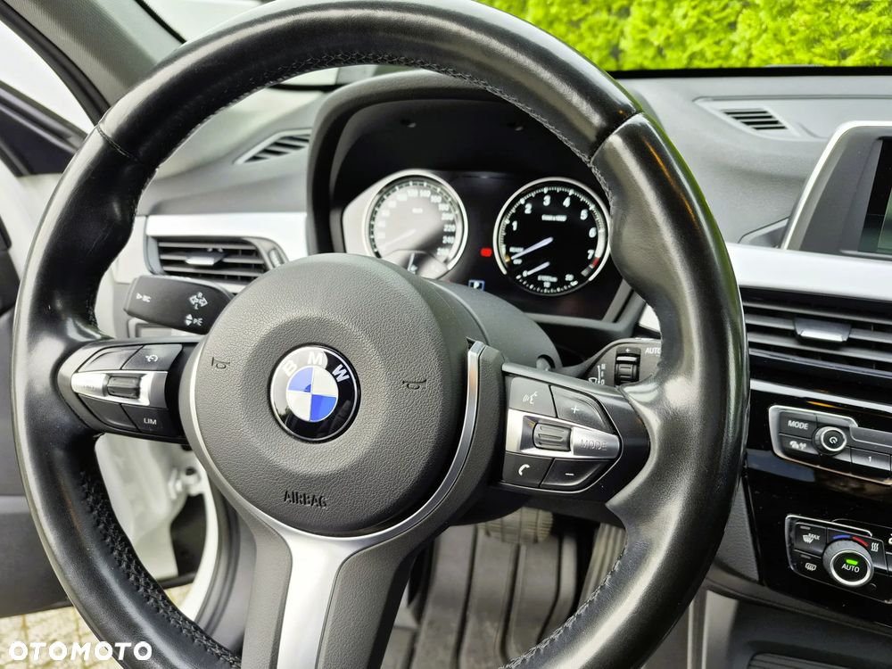 BMW X1 sDrive18i GPF Advantage - 11