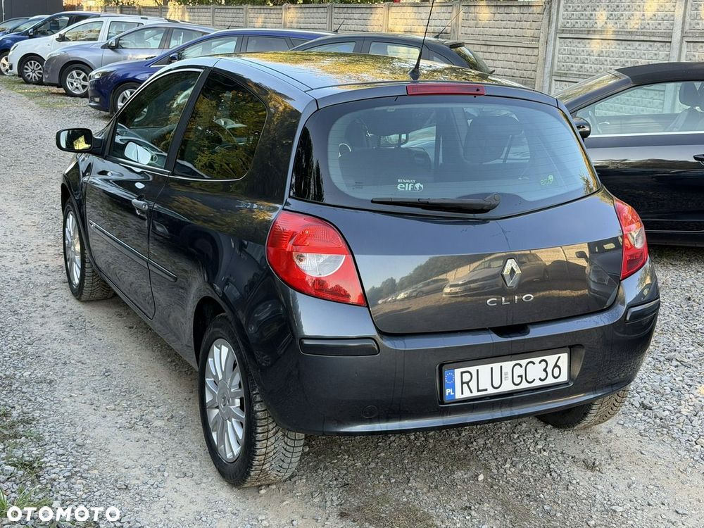 Renault Clio - 4