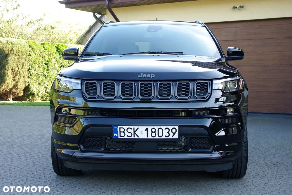 Jeep Compass - 1