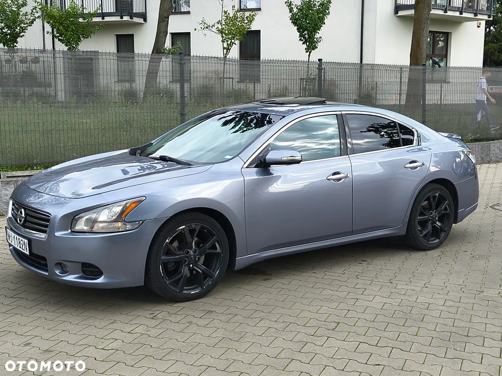 Nissan Maxima 3.5 S - 5