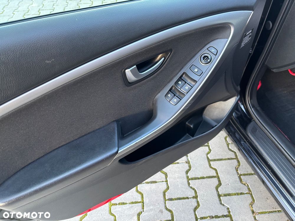 Hyundai i30 1.6 CRDi Style - 25