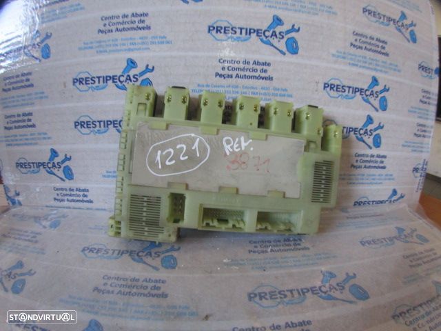 Caixa Fusiveis 216566139A RENAULT CLIO 2 2000 1.2I 60CV 5P CINZA ORIGINAL - 2