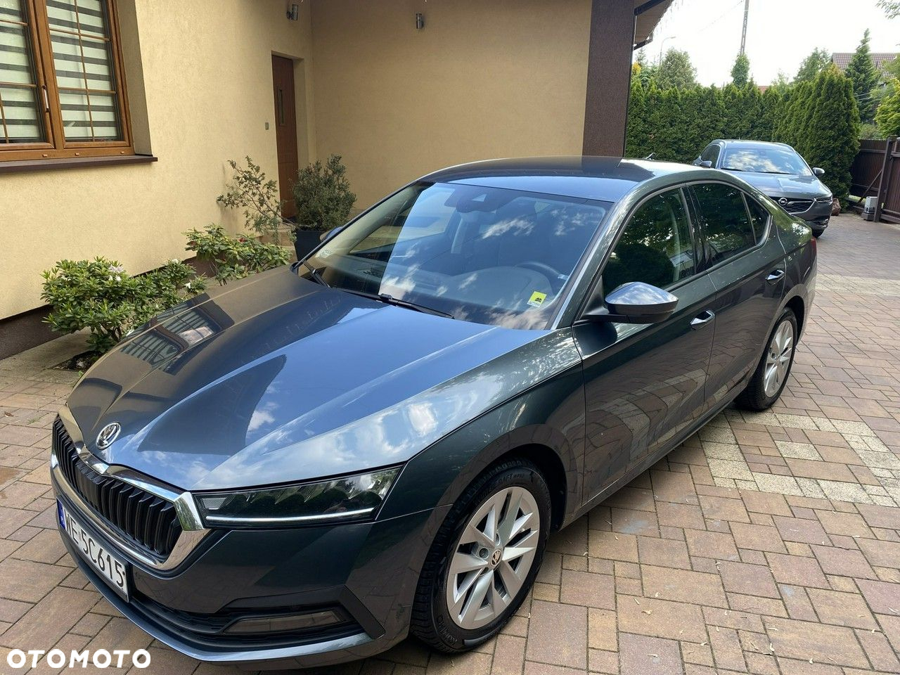 Skoda Octavia 2.0 TDI Ambition DSG - 2