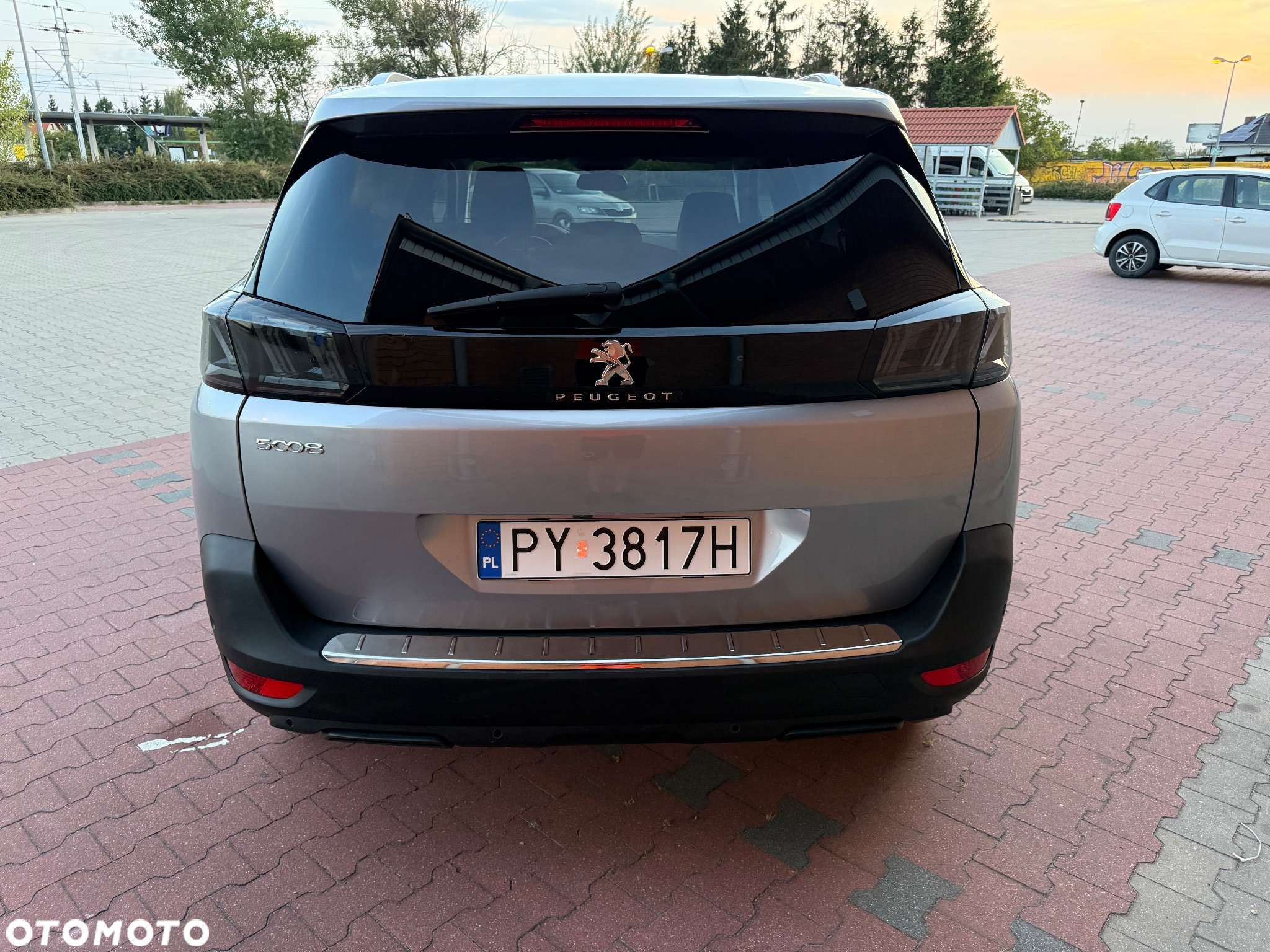 Peugeot 5008 1.5 BlueHDI Allure S&S - 6