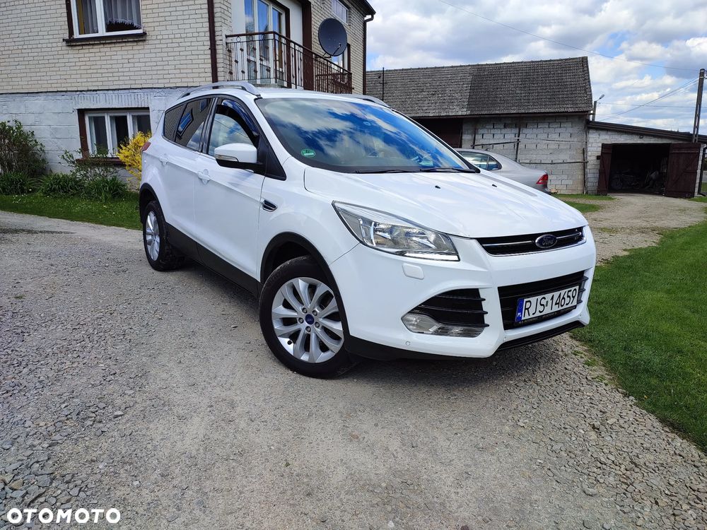 Ford Kuga 2.0 TDCi 2x4 Titanium - 1