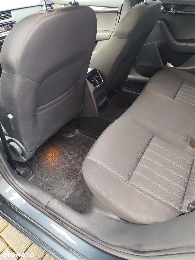 Skoda Octavia 1.5 TSI ACT Style - 15