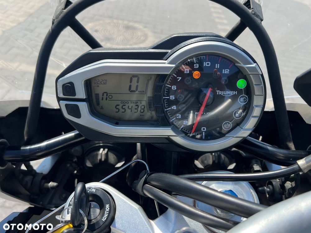 Triumph Tiger - 32