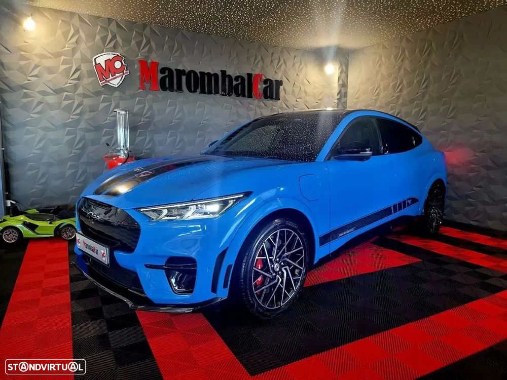 Ford Mustang Mach-E GT AWD - 13