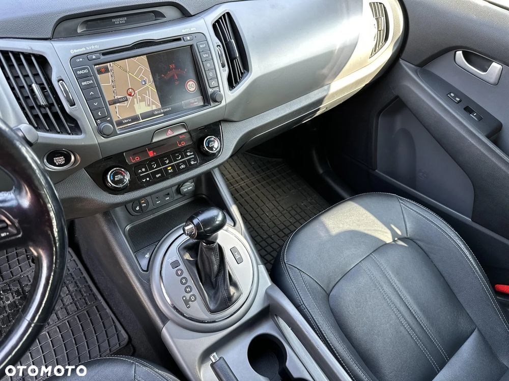 Kia Sportage 2.0 CRDI L AWD - 15