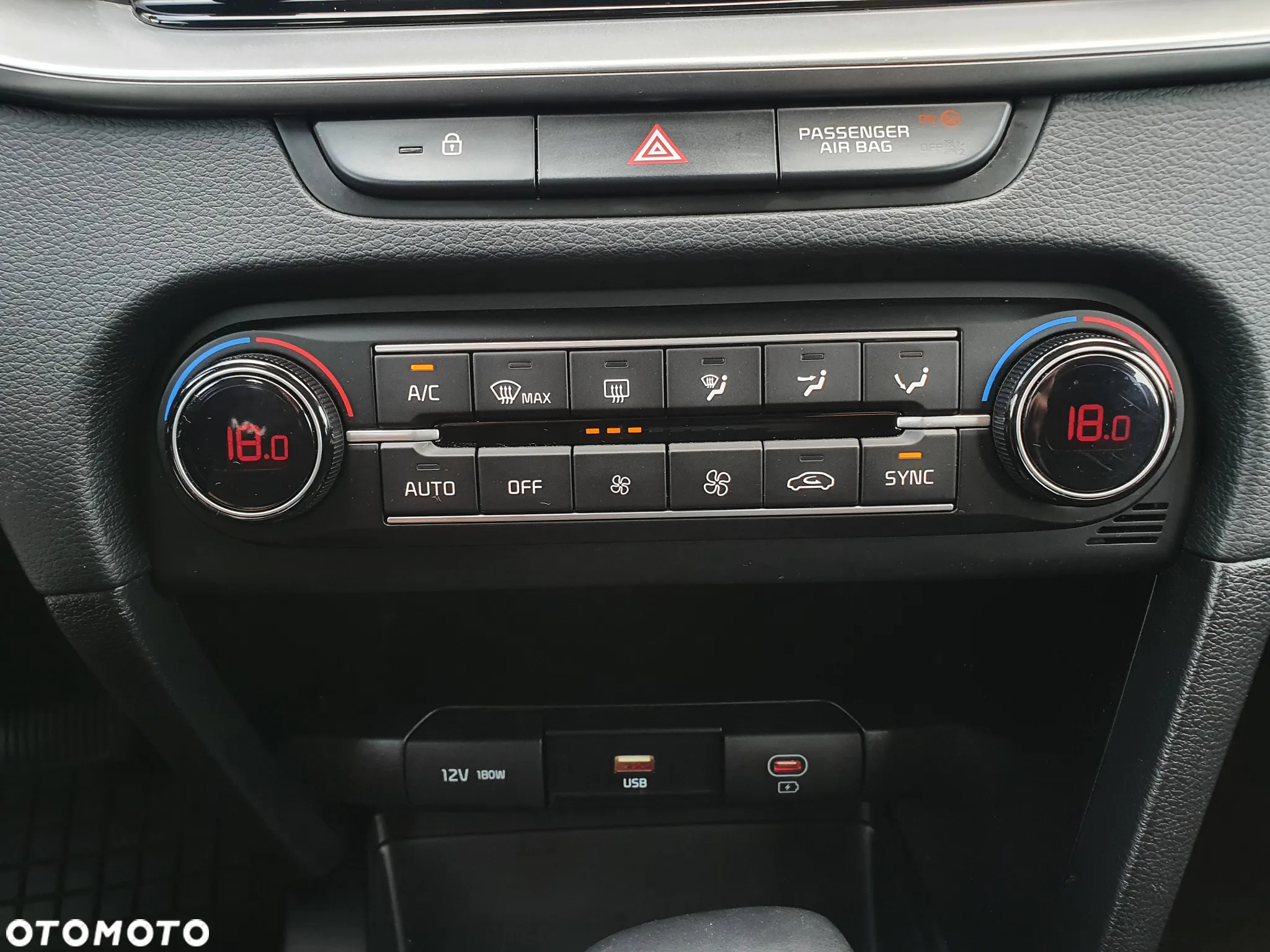 Kia Ceed 1.5 T-GDI M DCT - 38