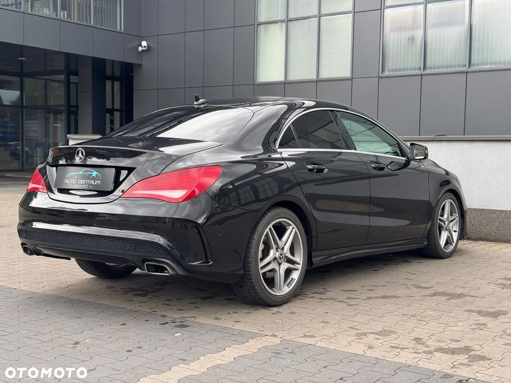 Mercedes-Benz CLA 200 7G-DCT AMG Line - 13