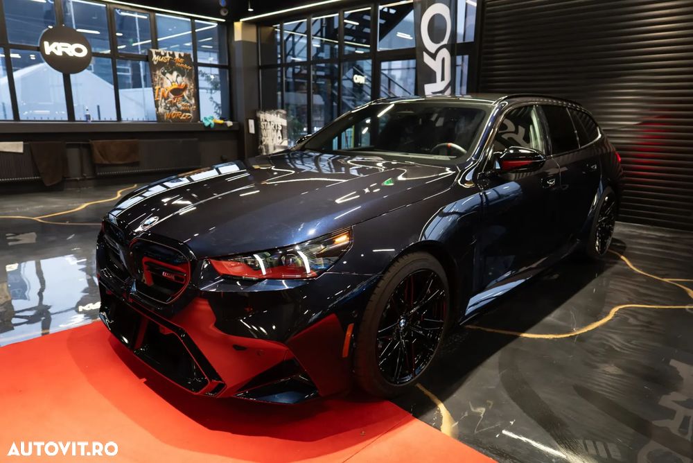 BMW M5 xDrive - 35