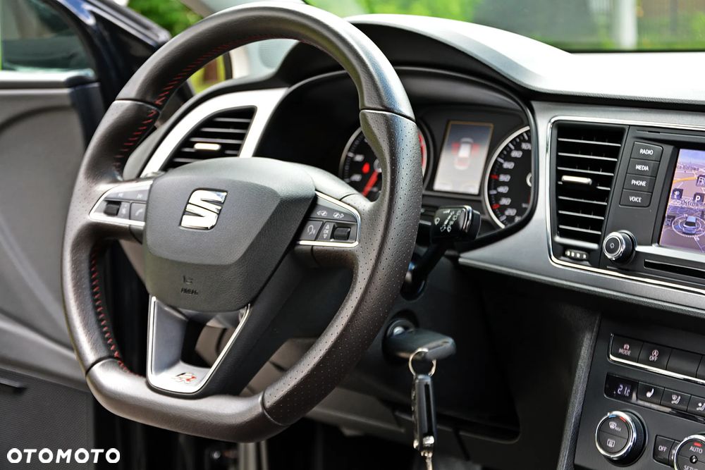 Seat Leon 1.8 TSI Start&Stop DSG FR - 33