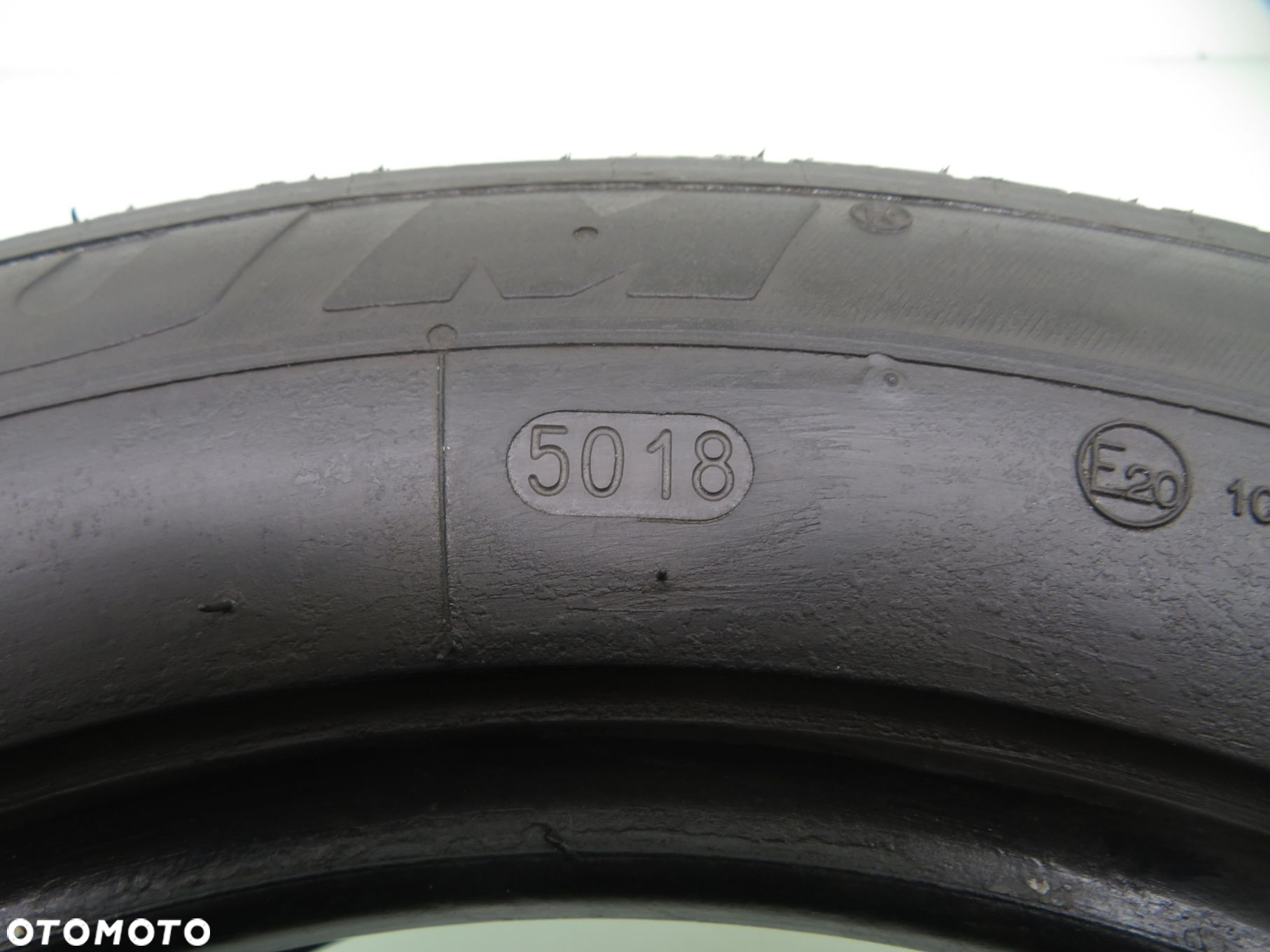 1x 205/55R16 OPONA ZIMOWA BIEŻNIKOWANA Targum Winter 3A 91T - 2