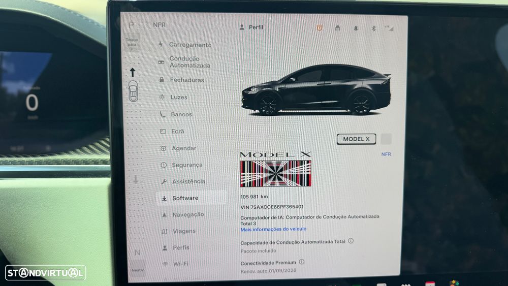 Tesla Model X Plaid AWD - 5