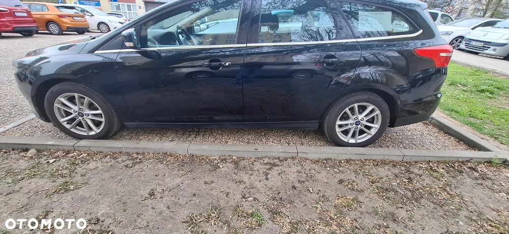 Ford Focus 1.5 TDCi SYNC Edition ASS - 19