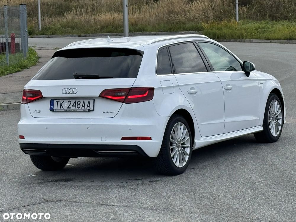 Audi A3 Sportback - 7