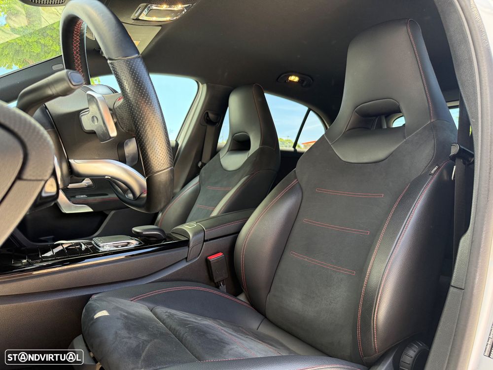 Mercedes-Benz A 180 7G-DCT AMG Line - 14