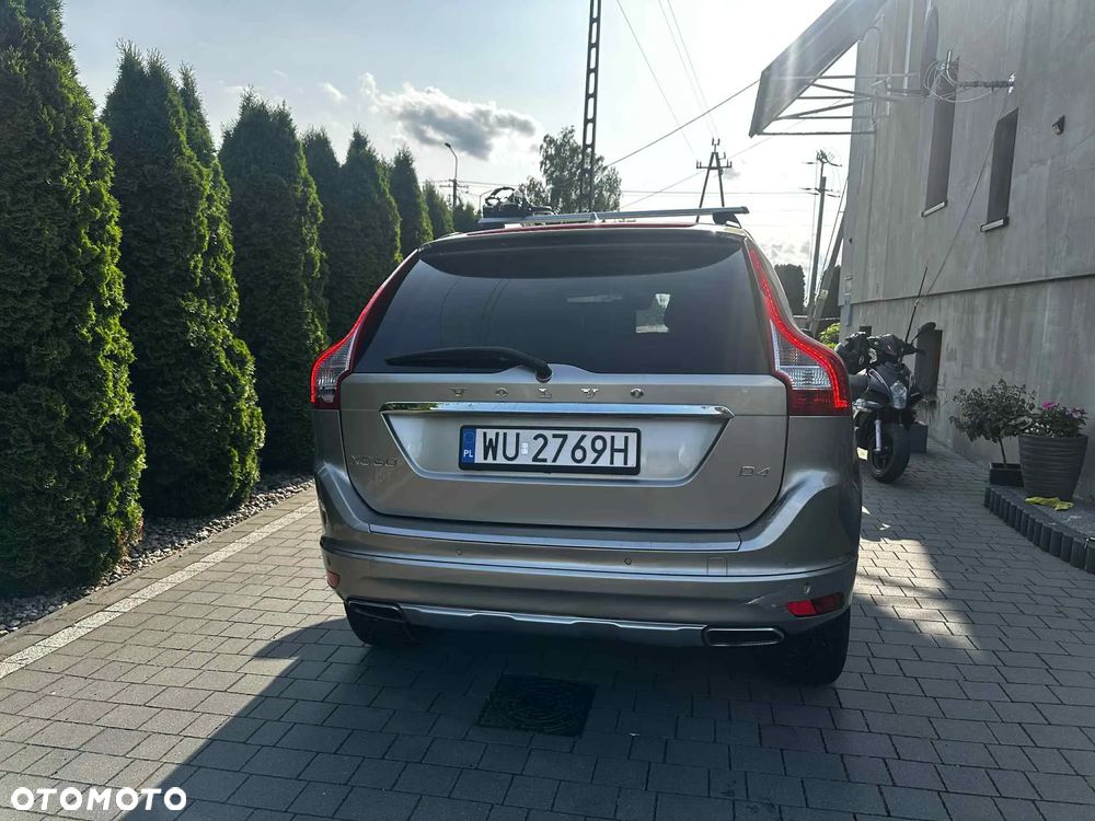 Volvo XC 60 D4 Drive-E Momentum - 10