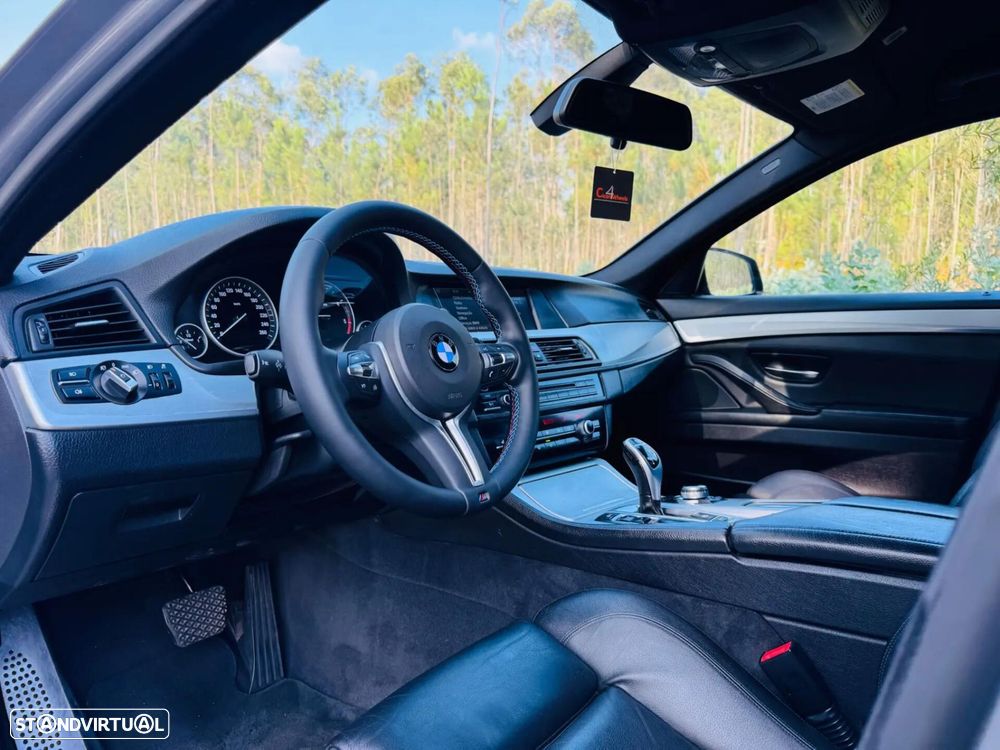BMW 520 d Pack M Auto - 19