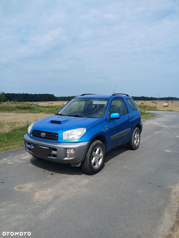 Toyota RAV4 2.0 D-4D Luna - 2
