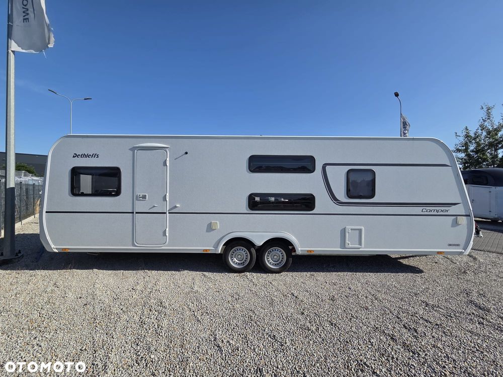 Dethleffs Camper 730FKR - 2